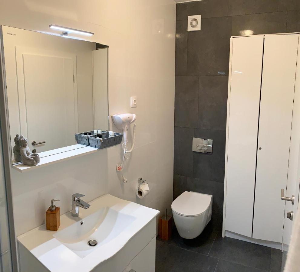 Nova Excellence Apartment Novalja Exterior foto