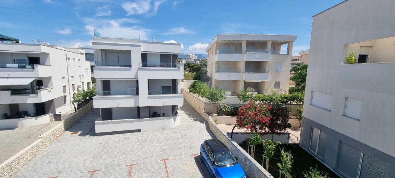 Nova Excellence Apartment Novalja Exterior foto